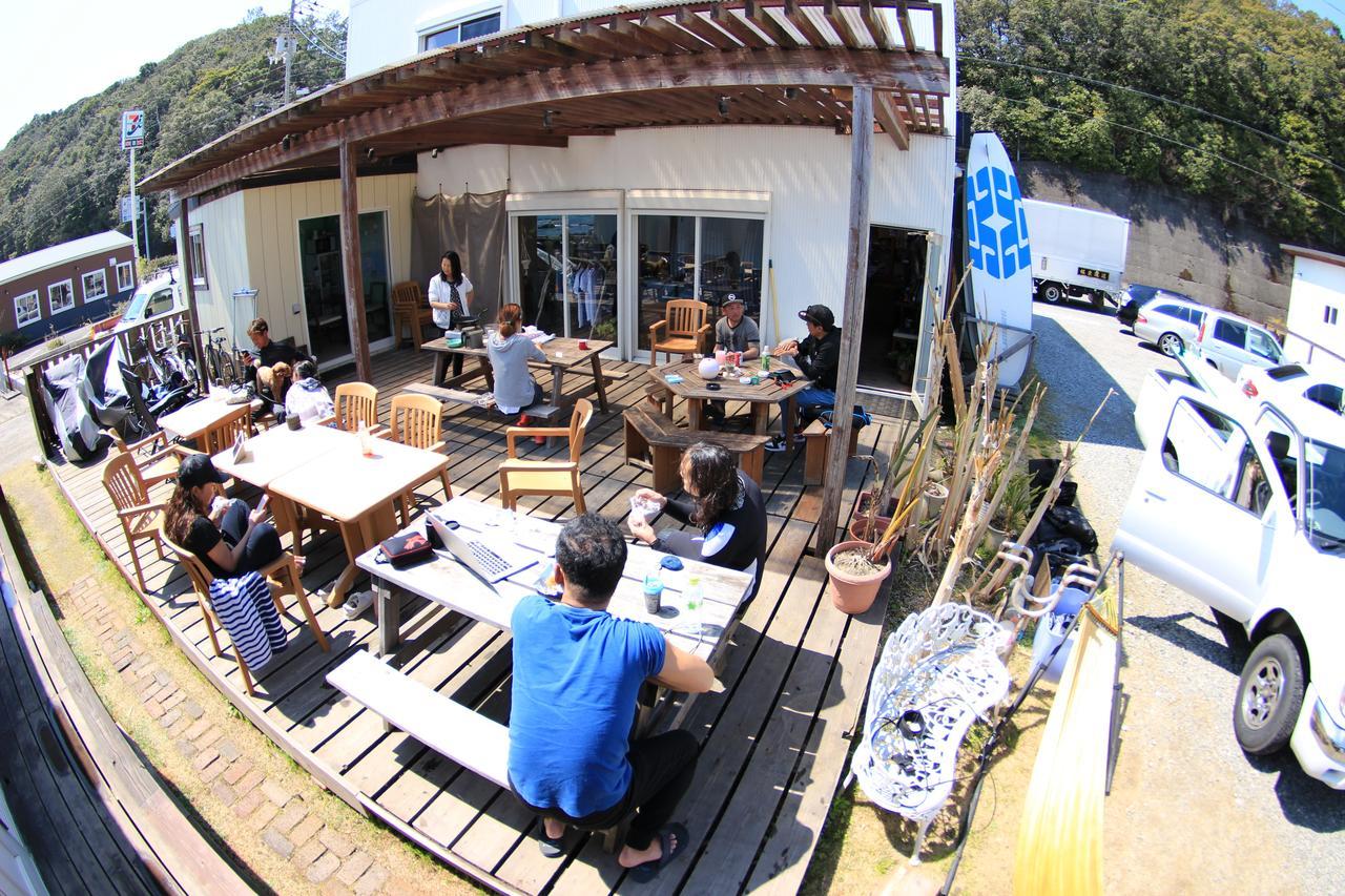 Pavilionsurf&Lodge Shishikui Eksteriør billede