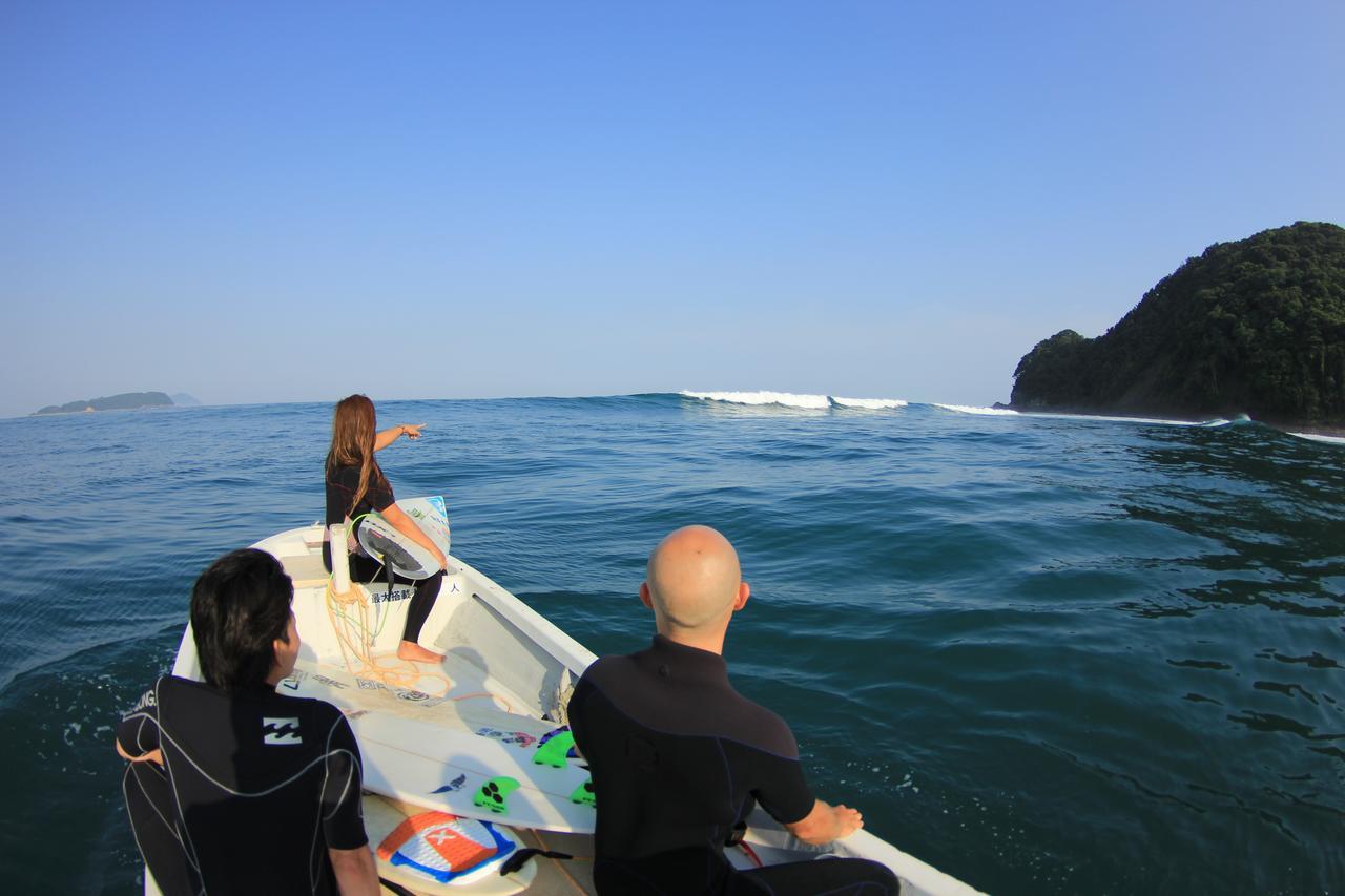 Pavilionsurf&Lodge Shishikui Eksteriør billede